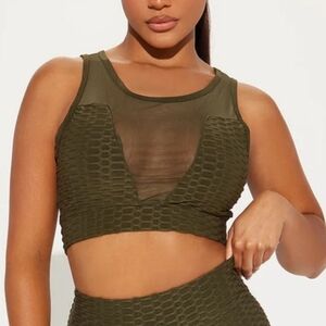 5/$15 LA Society Olive Green Textured Mesh Sports Bra